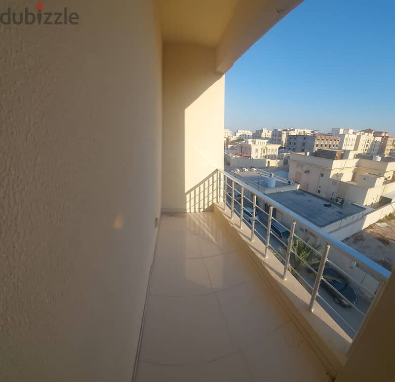 For rent apartment in Al Wakrah for families 3 BHK 10