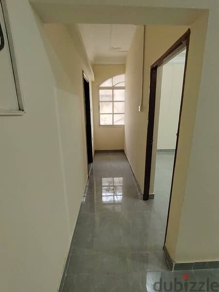Spacious 1BHK available at Al mamoura for family 3