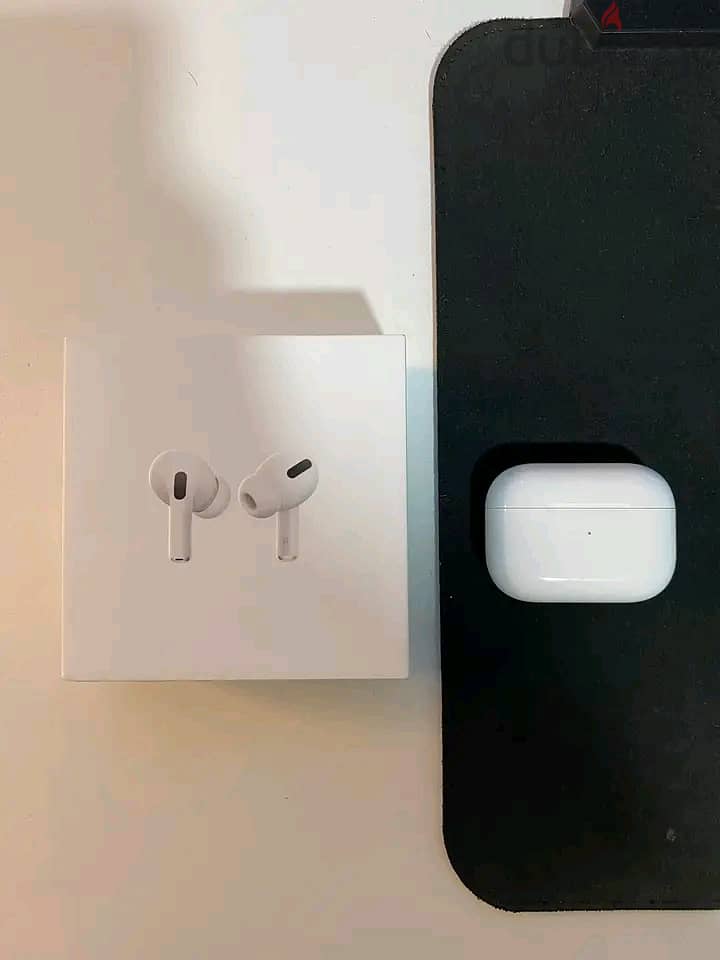Apple Airpods Pro Original is available in stocks 7