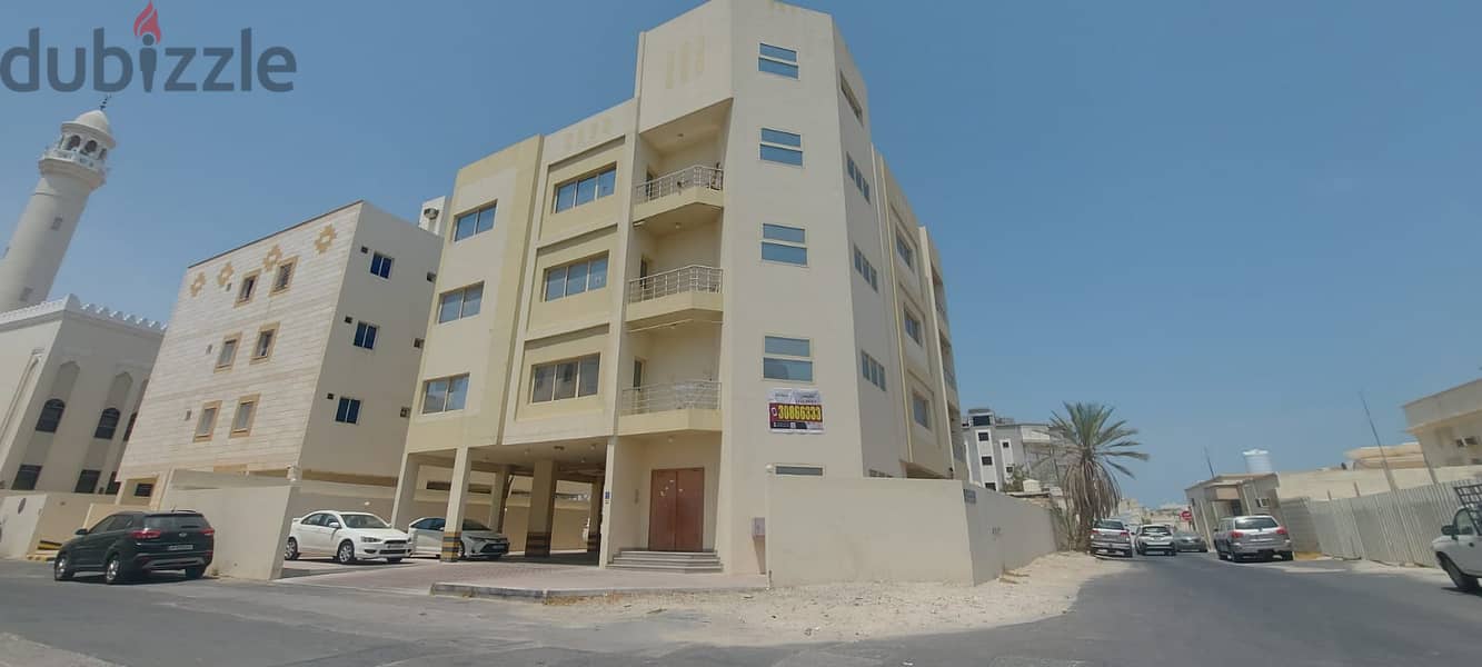 For rent unfurnished family apartment in Al Wakra behind Kims Medical 1