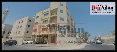 Al Wakrah for family only directly behind Kims Medical Center/ 3BHK 0