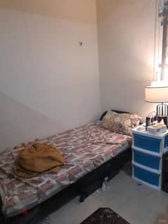 One executive keralite bedspace in a flat (Al Nasr)