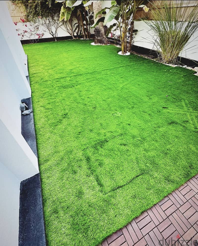 Artificial grass carpet installation 3