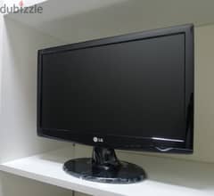 Brand New Monitor   LG WIDE LCD MONITOR