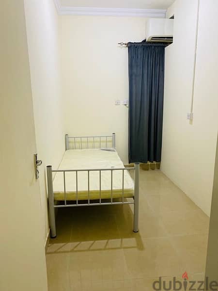 Executive Bedspace for rent for 2&3 persn room & single partition room 7