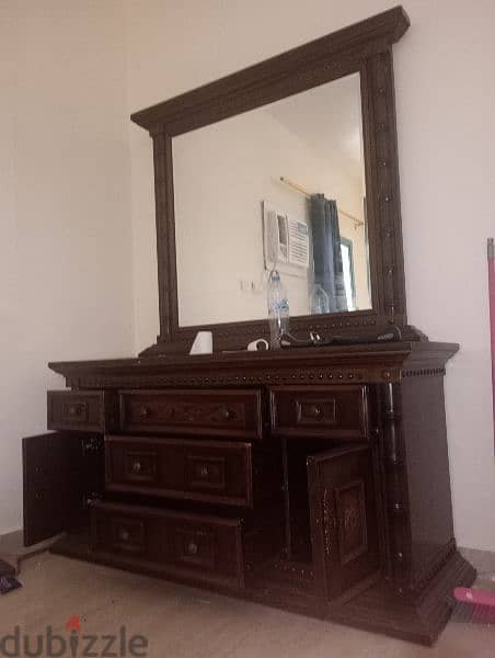 Used Dressing Tables & Mirrors For Sales 1