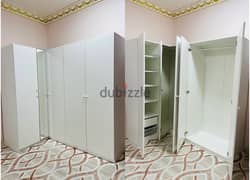 corner wardrobe 5 dor for sell very good quality please call 55226094