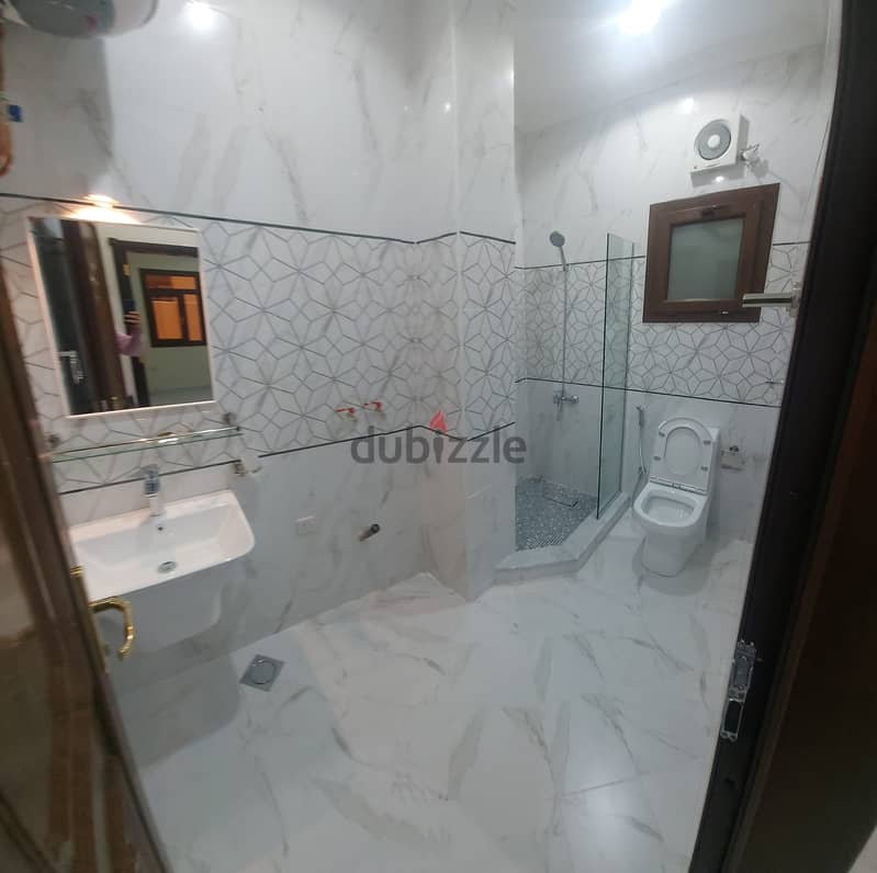 Building for rent in Al Wakrah brand new 3 bhk without commission 10