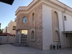 Villa For Rent in Al Gharrafa  7 Room family