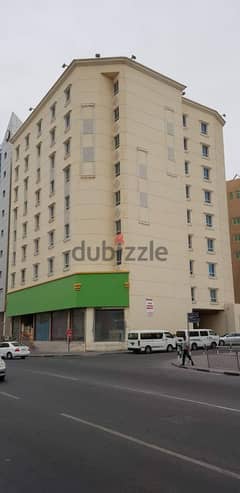 For rent apartments in Najma, next to Shermann Hotel 3 BHK