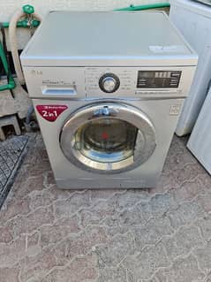 lg 8/4. kg Washing machine for sale good quality call me70697610