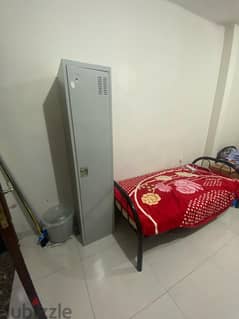 Bed space available near metro
