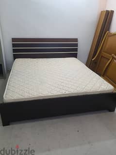 For sell king size bed With Matress. call plz 31591075