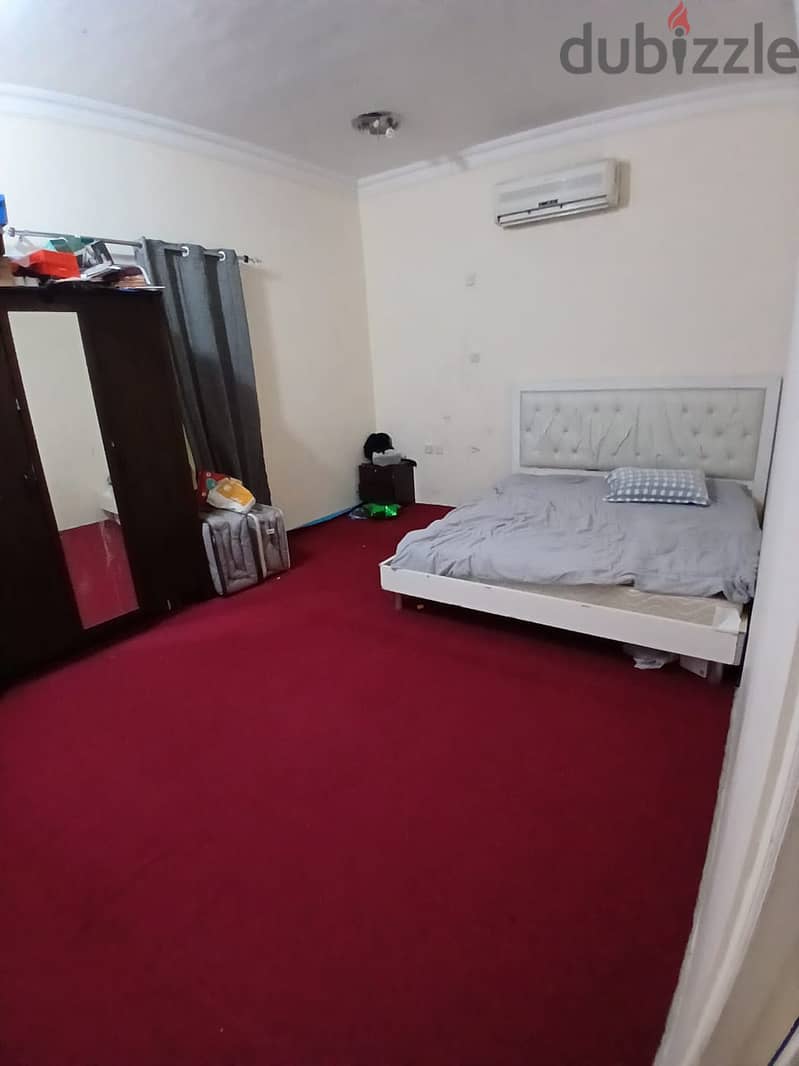 1 BHK AVAILABLE FOR RENT IN WAKRAH ( JABAL AREA ) 3