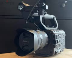 Sony FX6 Digital Cinema Kit 24-105mm Lens 0