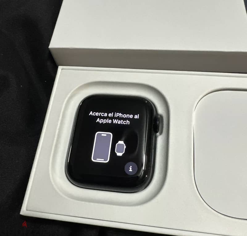 Brand New Apple Watch SE WhatsApp For Details! ‪+12394437328‬ 1