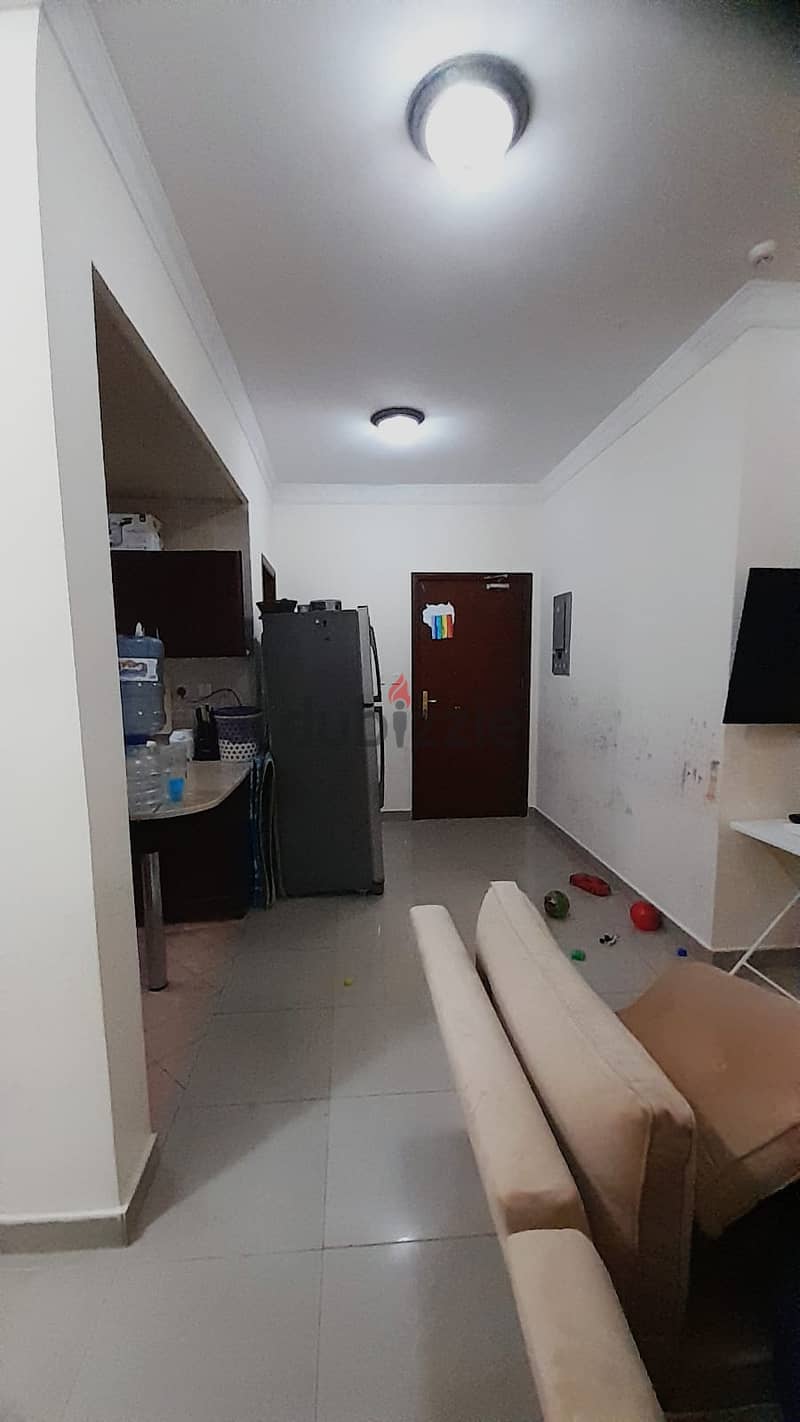 2BHK Apartment for rent available for 3 months 0