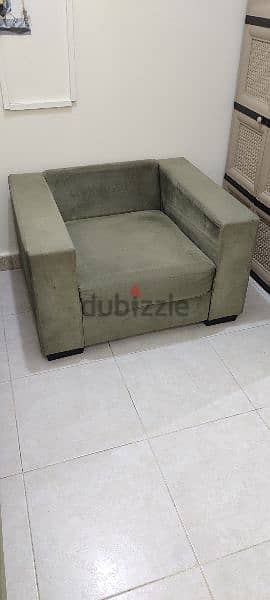 3 + 1 seat sofa set and Gas stove with oven 0